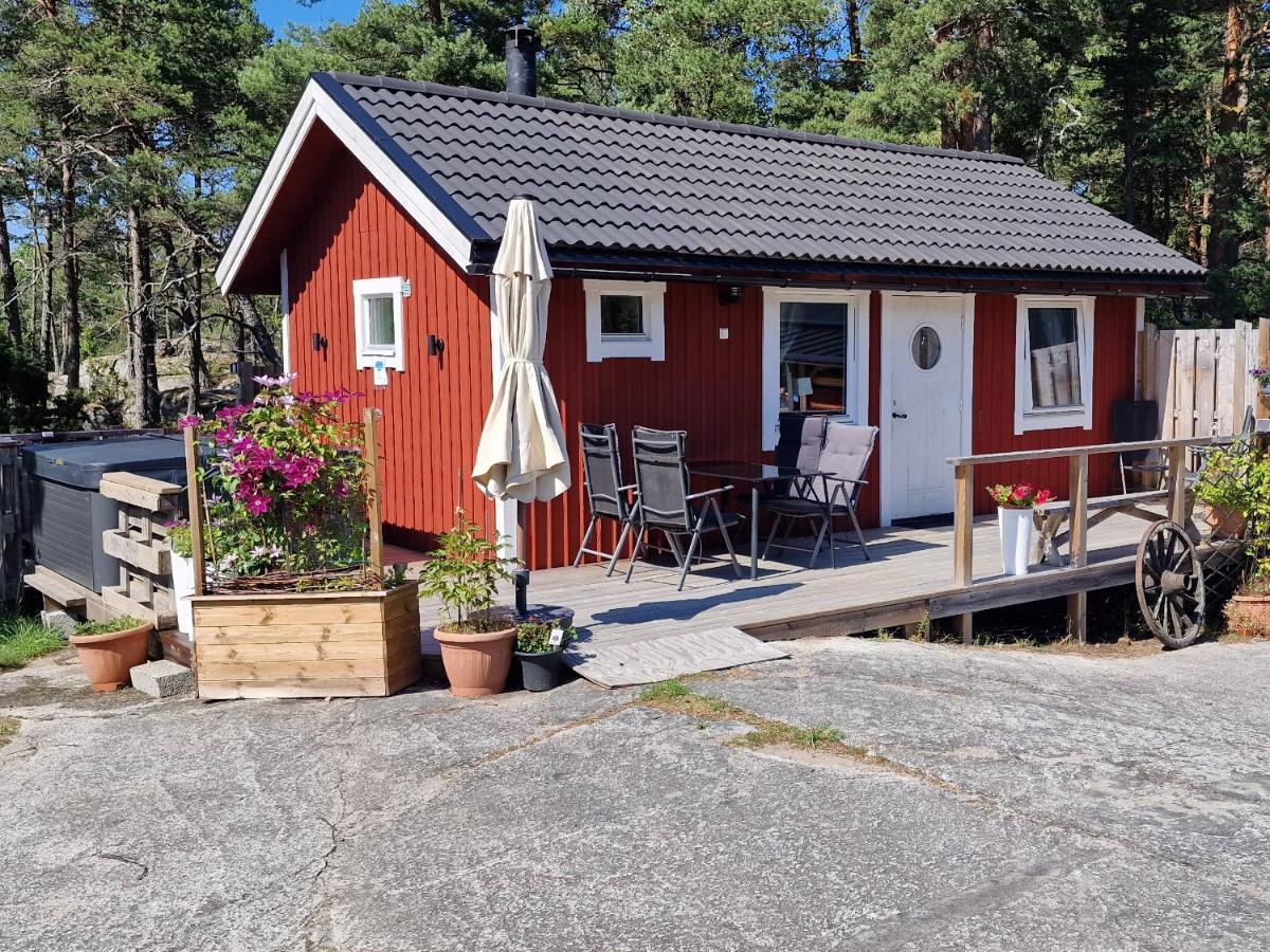 Moeja Stuga I Stockholms Skaergard Exteriér fotografie